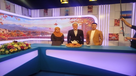 پذیرایی با «یک پیاله چای سبز» 